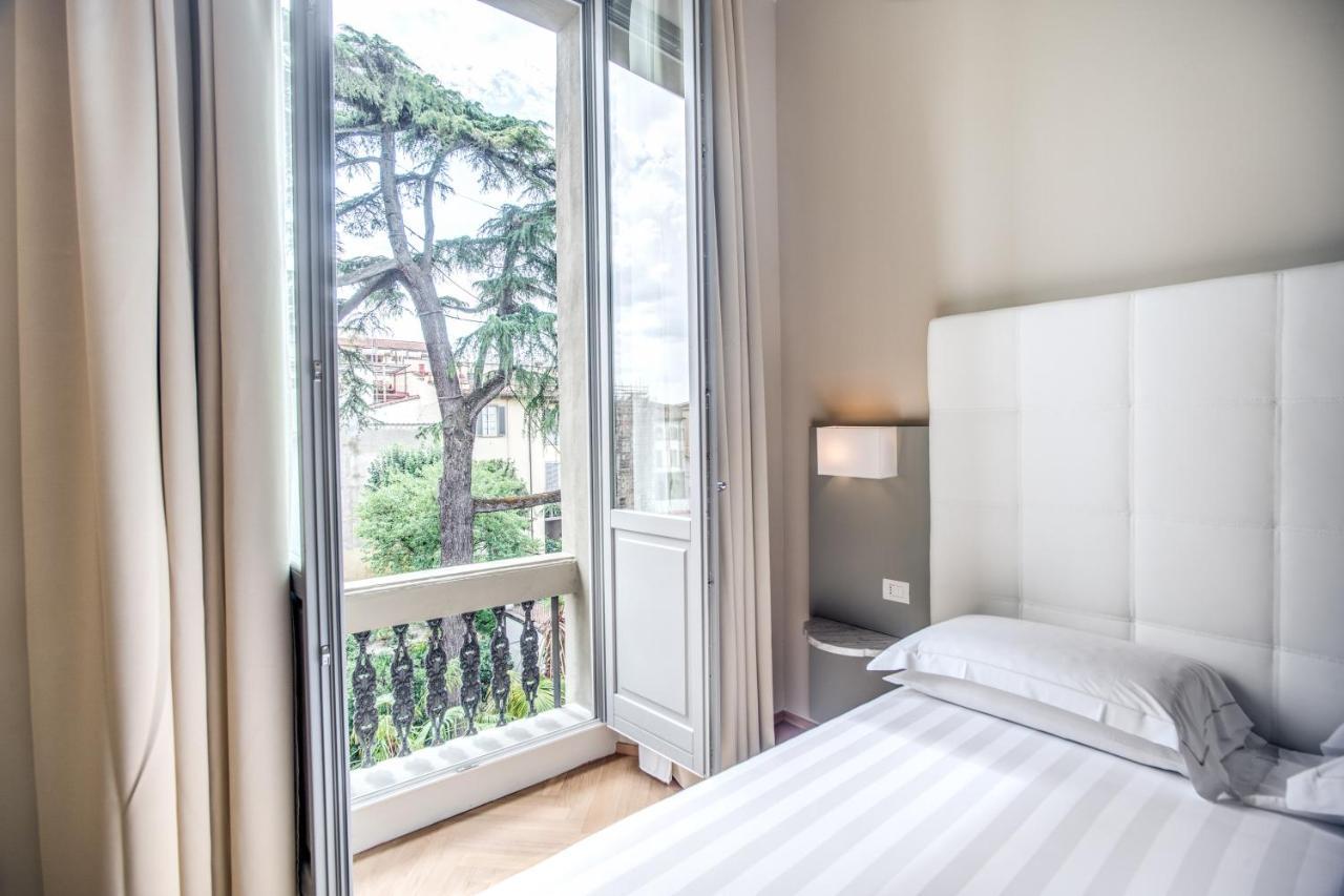 Superior Double or Twin Room Garden View