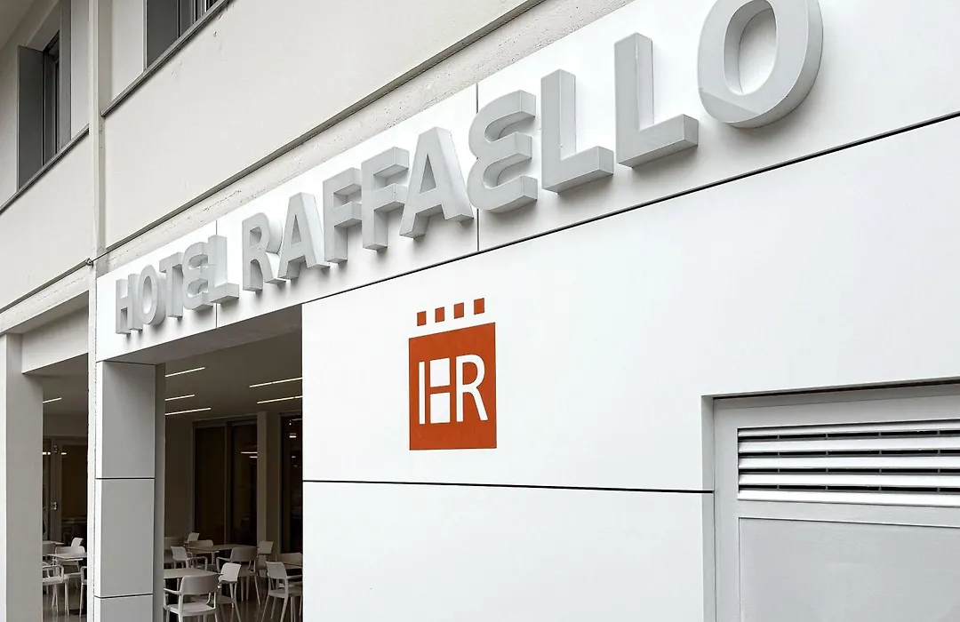 Hotel Raffaello-1