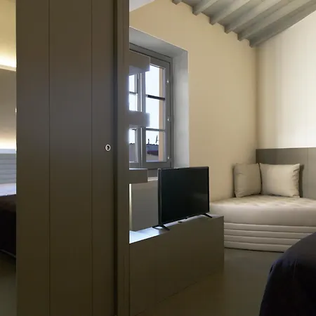 Palazzo dei Ciompi Suites-3