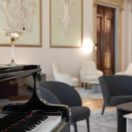 Relais Santa Croce, By Baglioni Hotels-2